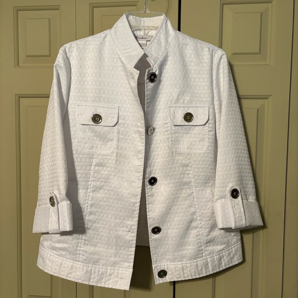 TanJay White Jacket - Picture 2 of 5